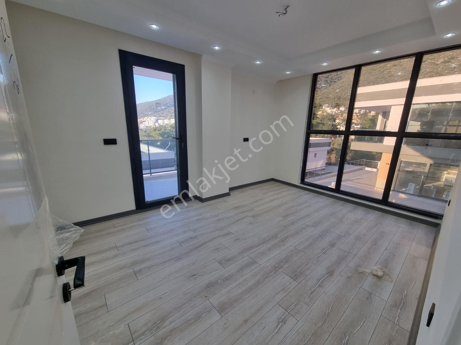 Didim Akbükte Satılık Müstakil Havuzlu Sıfır Villa - Görsel 19