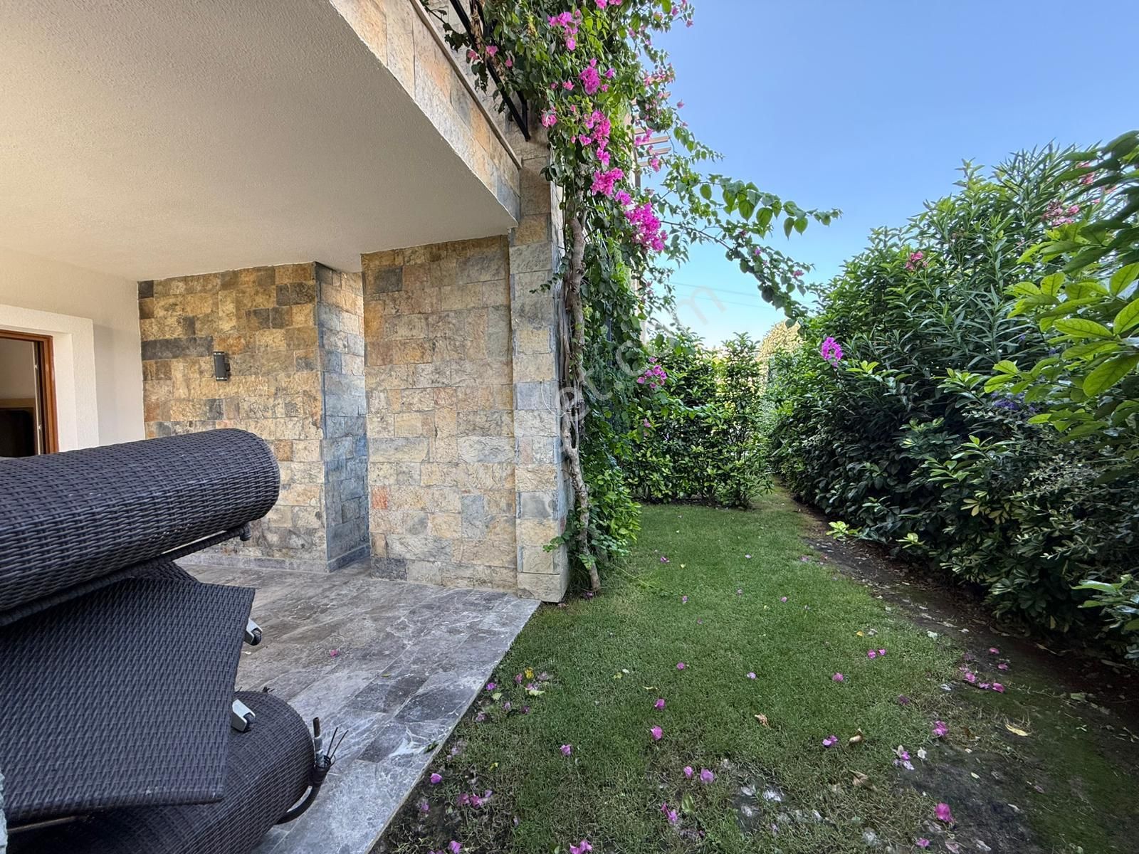 Bodrum Türkbükü'nde Site İçinde 3+1 Satılık Bahçe Dubleksi - Görsel 4