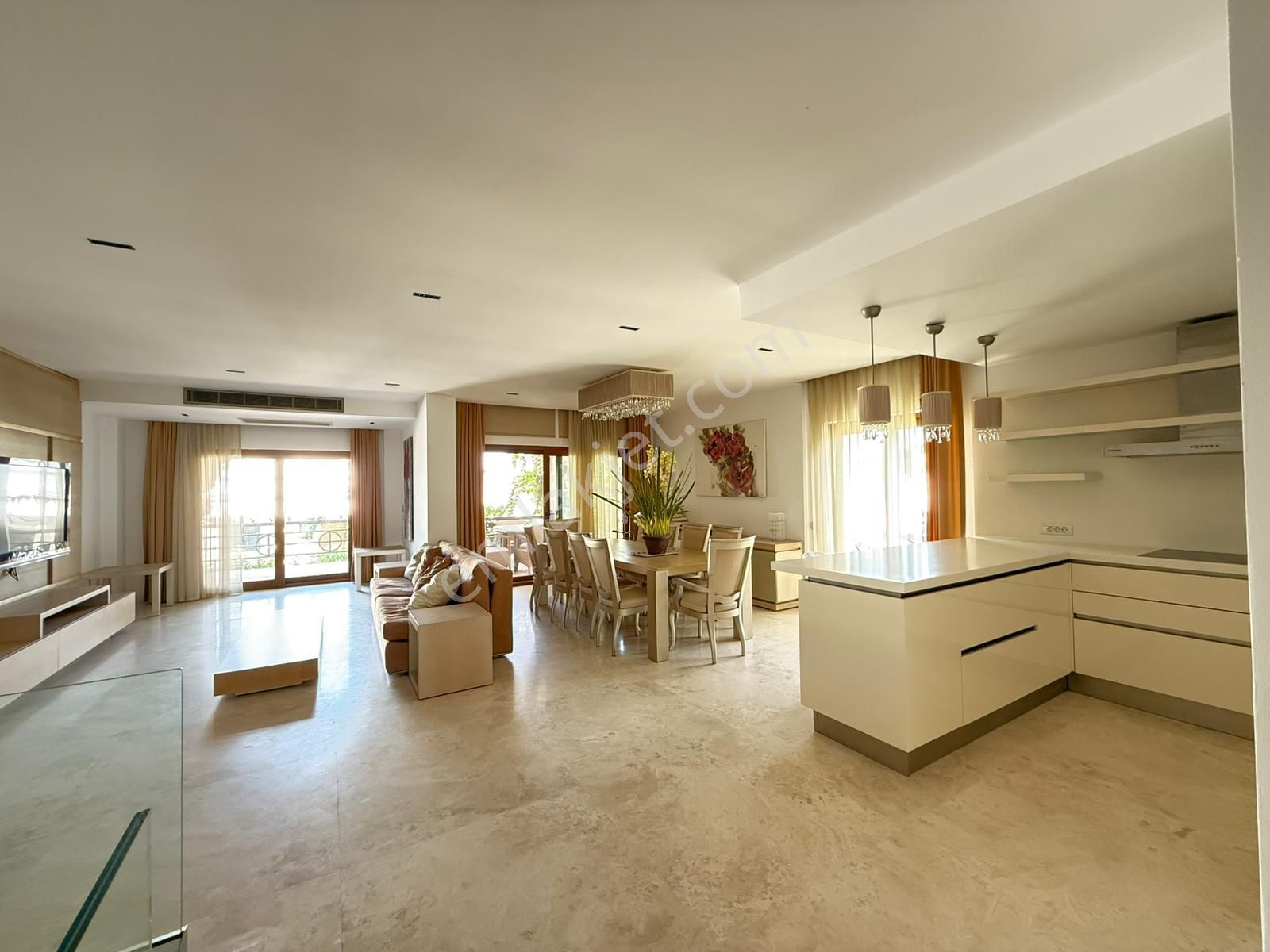 Bodrum Türkbükü'nde Site İçinde 3+1 Satılık Bahçe Dubleksi - Görsel 7