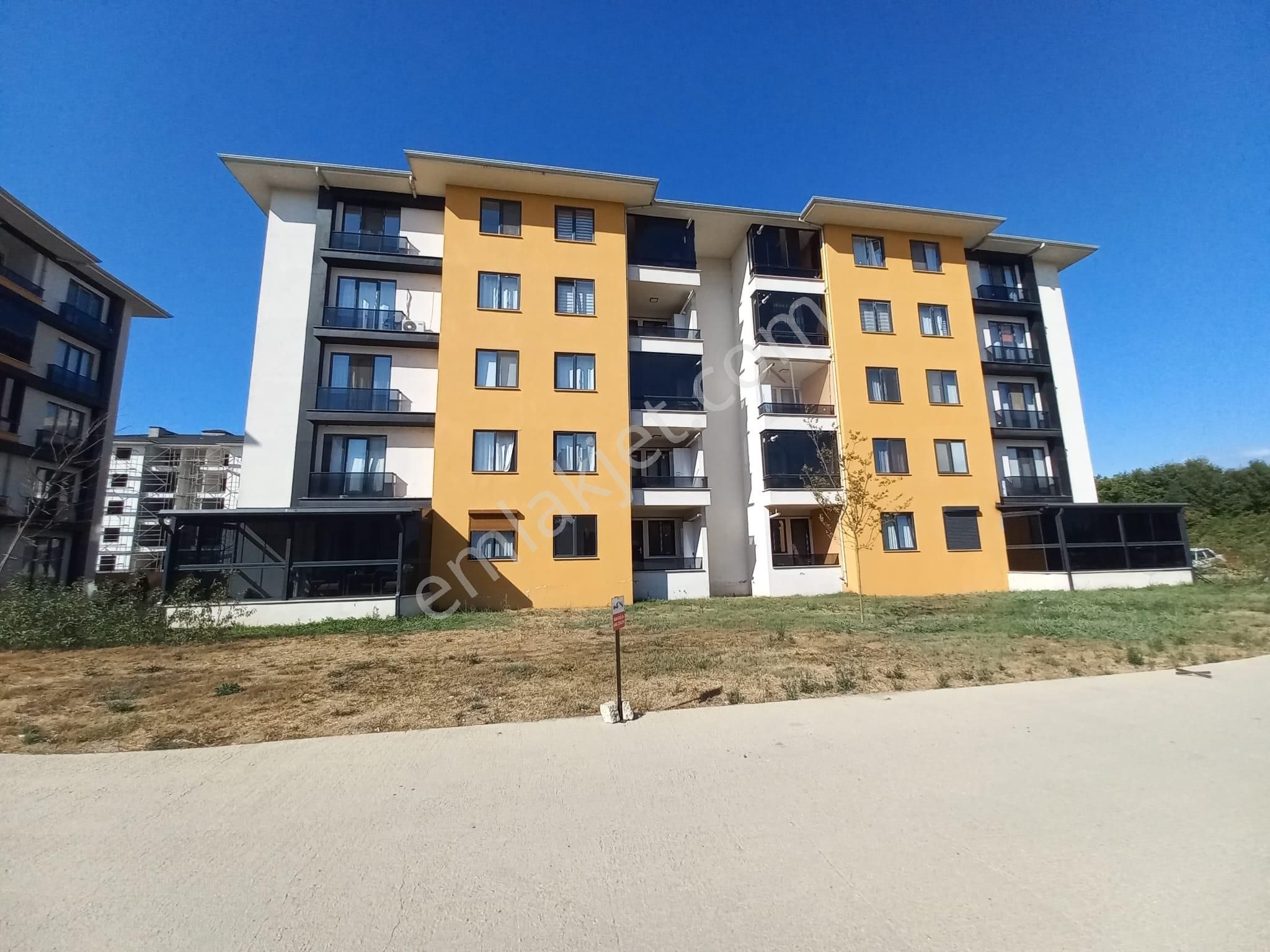 Düzce Merkez Mergiç’te Eşyalı Kiralık 2+1 Ferah Daire