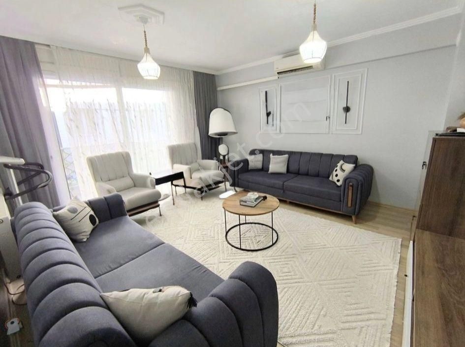 Karşıyaka Şemikler'de Genç Binada 2+1 Kiralık Daire