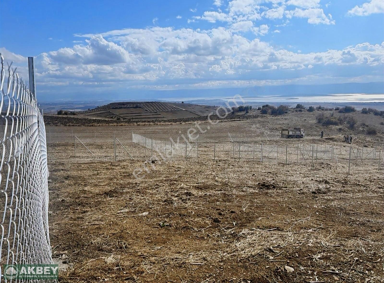 Akbey Gayrimenkul 'den Göl Manzaralı Kurulu Düzen Bahçeler - Görsel 9