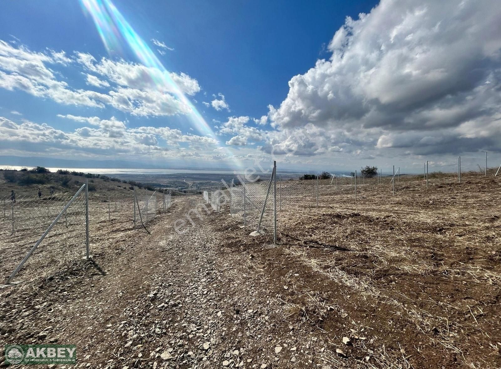 Akbey Gayrimenkul 'den Göl Manzaralı Kurulu Düzen Bahçeler - Görsel 21