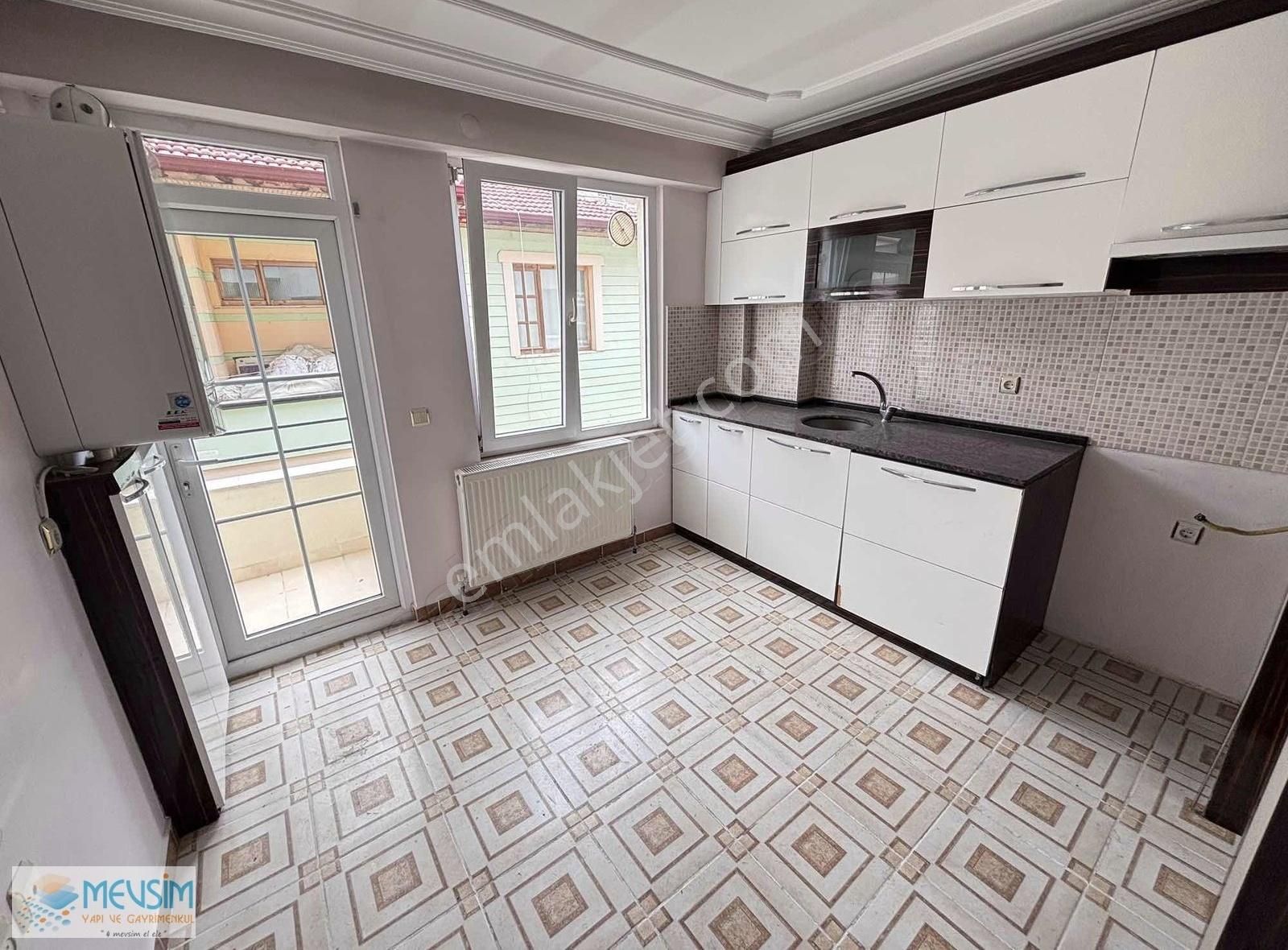 Şenyurt Da Orta Kat Kiralık 3+1 Daire