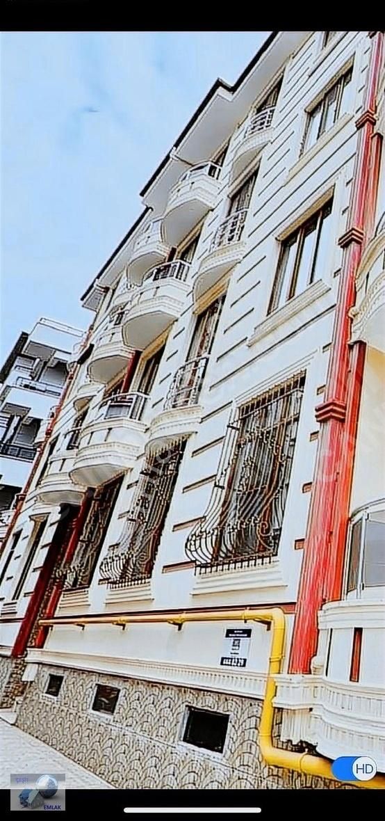 Çeşit Emlak Altınkumplajına Denize Çokyakın 3+1 Yenibina Kiralık