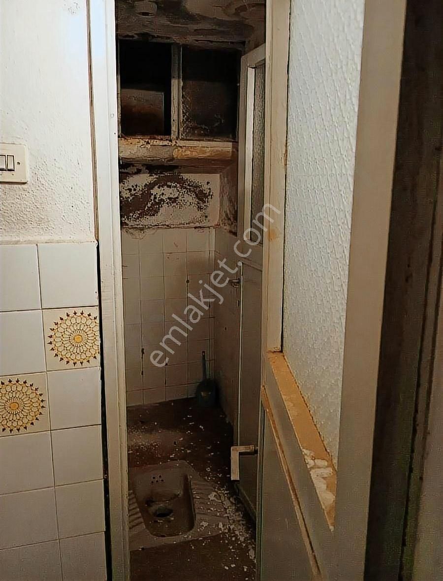 Değirmenli Kızıkta Satılık 5 Katlı Müstakil Bina - Görsel 32