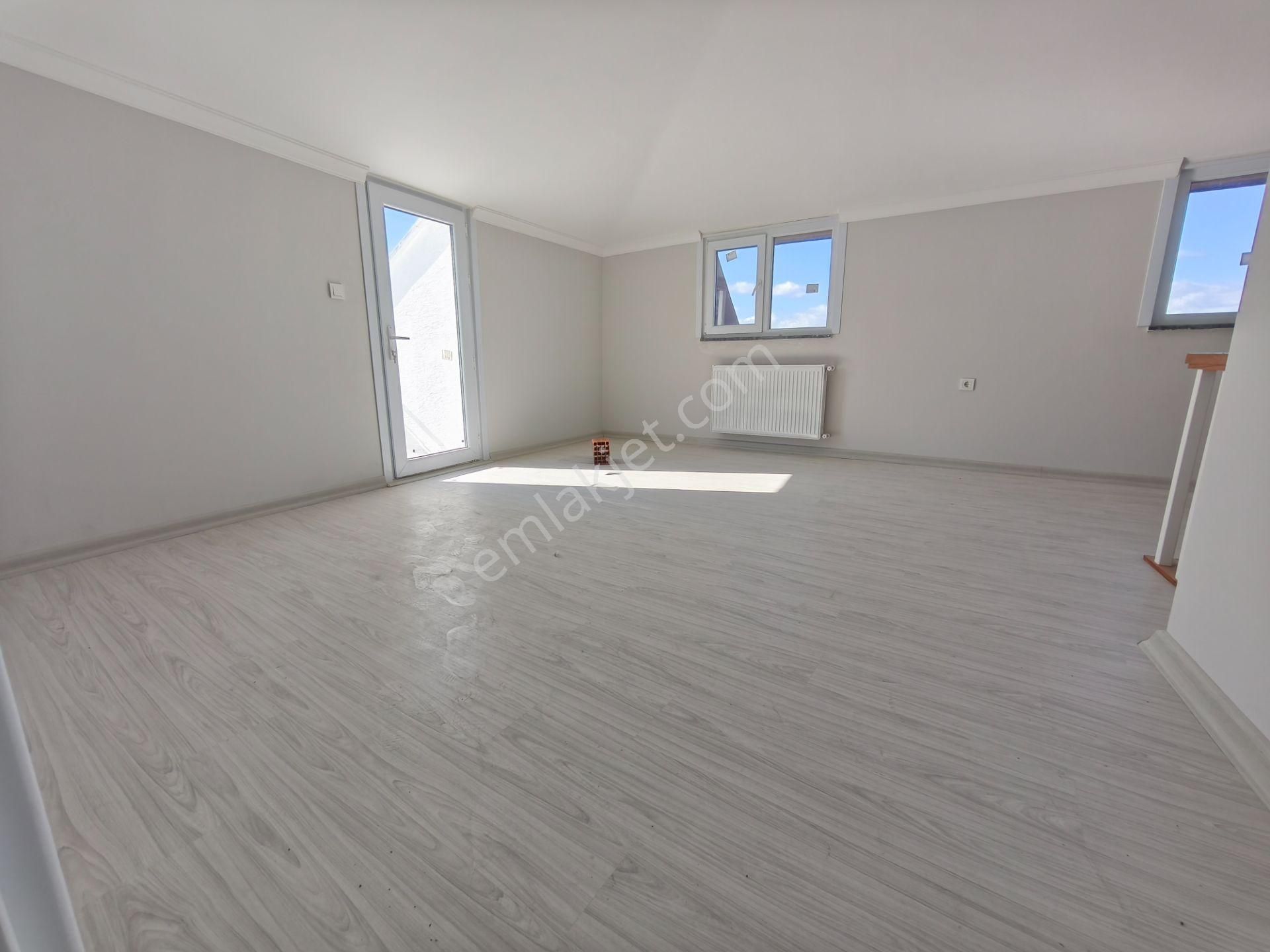 İytiyaçtan Dolayı Acil Sultanbeyli Yavuzselim Mah Satılık 220 M 5+1 Üst Düblx - Görsel 6