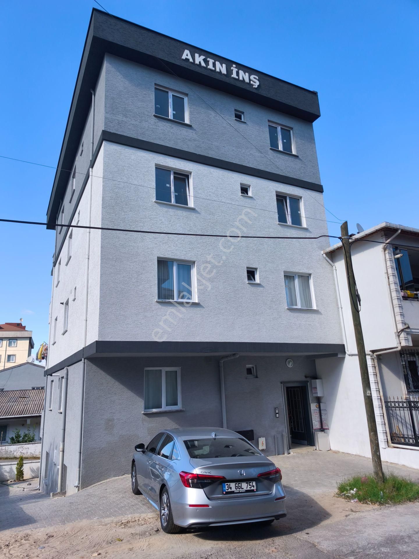 İytiyaçtan Dolayı Acil Sultanbeyli Yavuzselim Mah Satılık 220 M 5+1 Üst Düblx