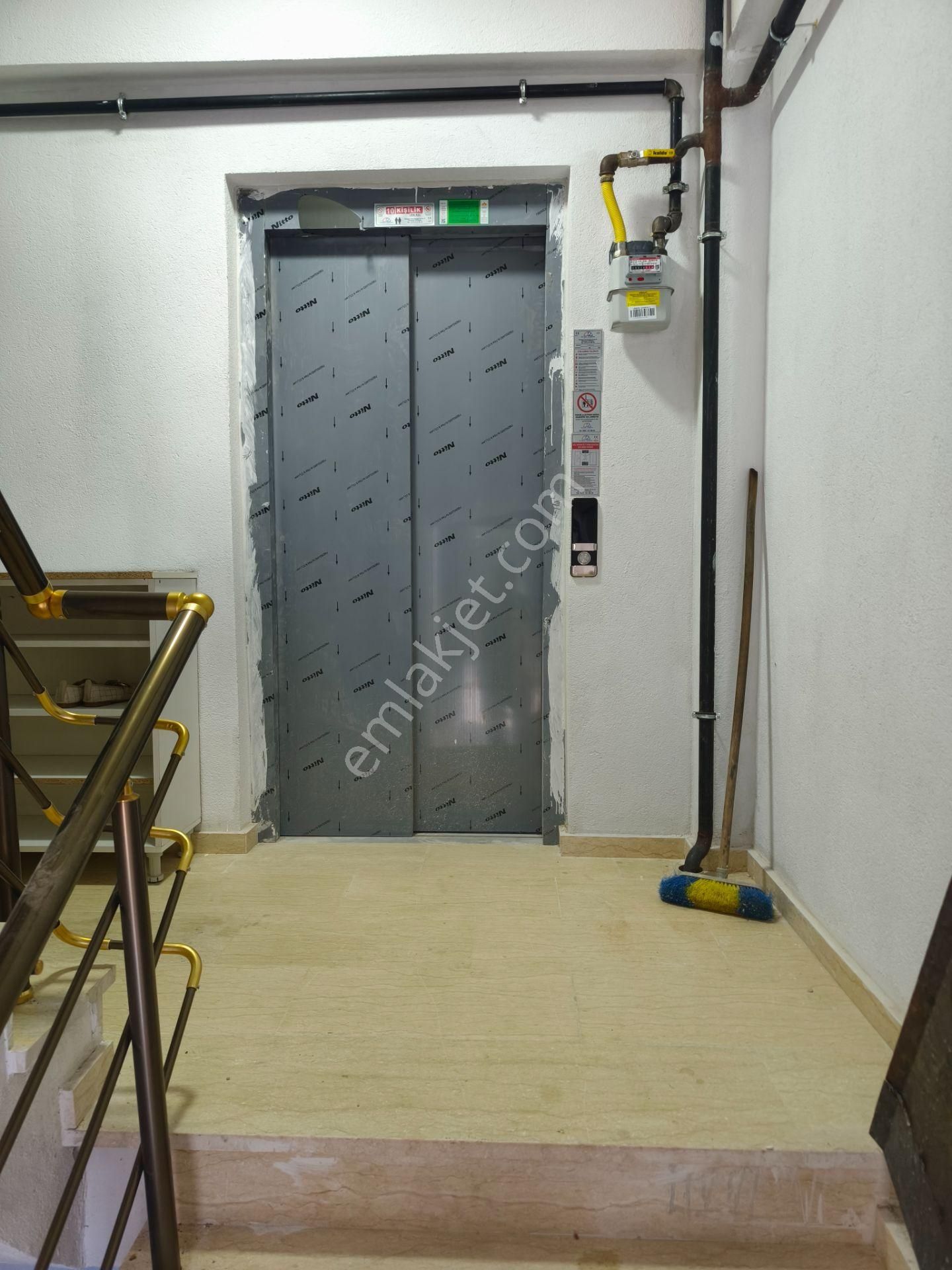 İytiyaçtan Dolayı Acil Sultanbeyli Yavuzselim Mah Satılık 220 M 5+1 Üst Düblx - Görsel 4