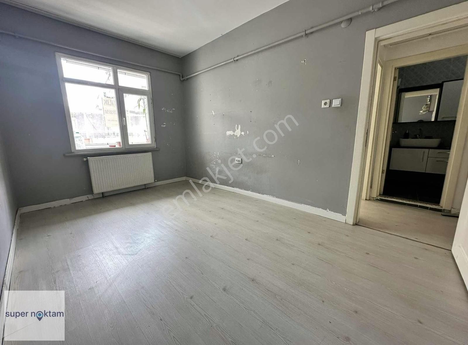 Mehmet Akif'te Satılık 3.kat Tadilatlı 2+1 10mt Hisseli Daire - Görsel 18