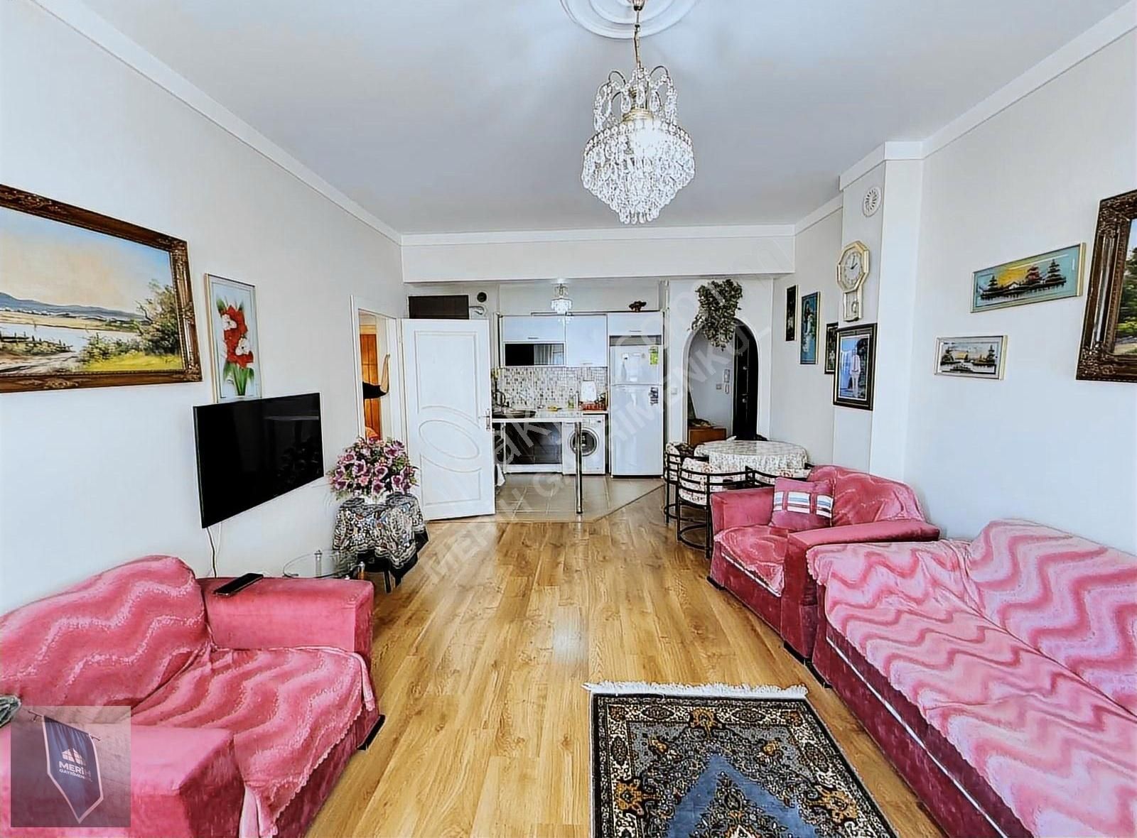 Garanti Konutların'da Geniş Meskenli 2+1 Harika Daire !