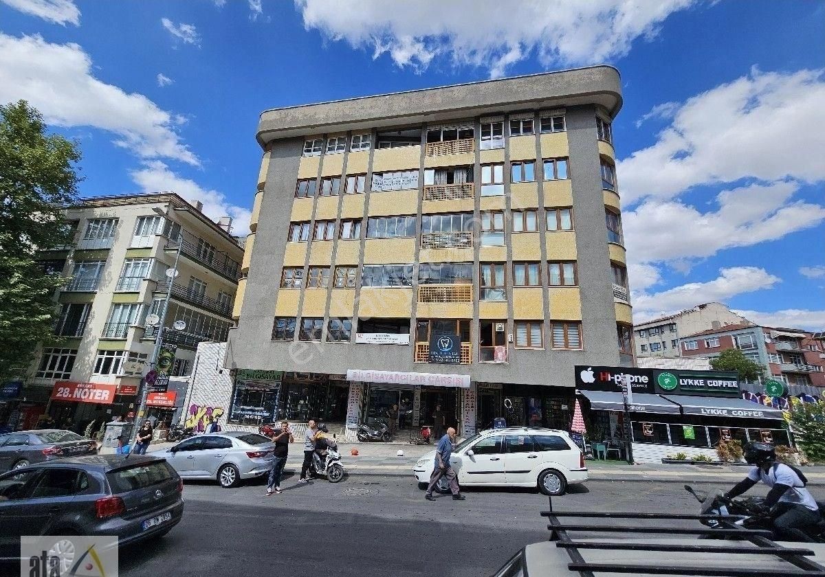 Esat Dörtyol Tunalıda Katda Asansörlü Şehir Manzaralı Kilerli 3+1