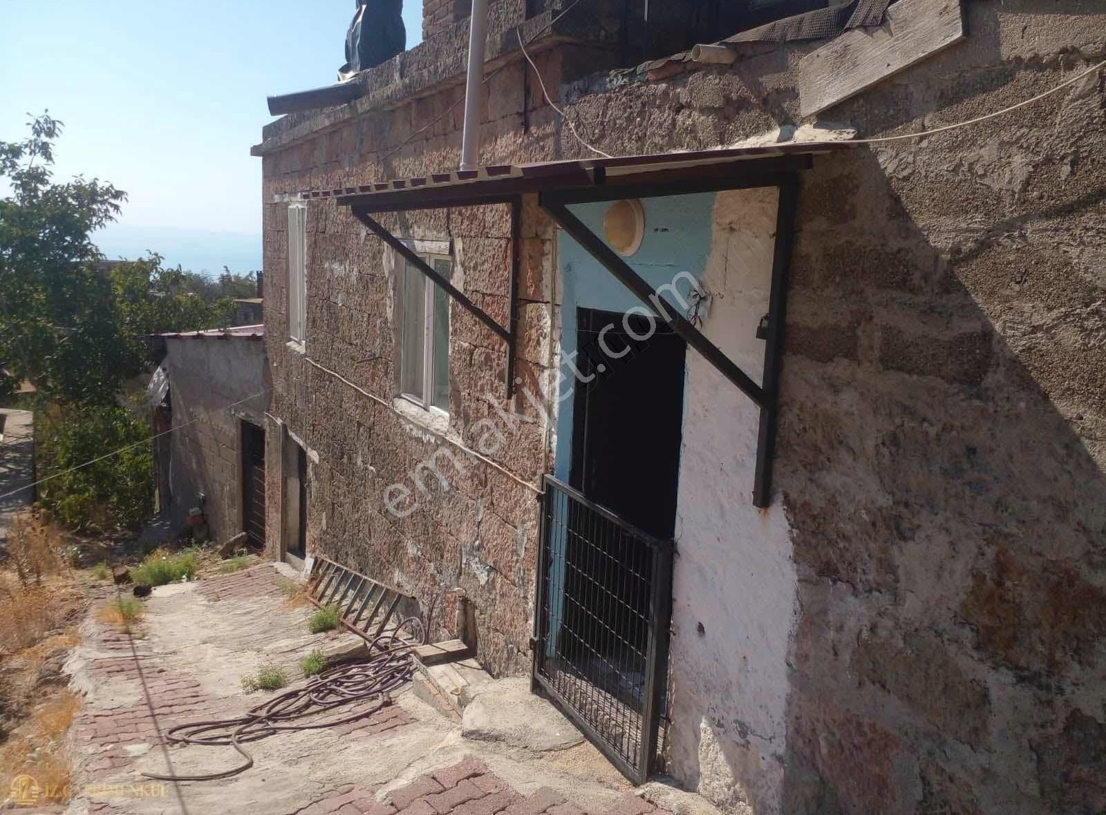 Assos'un İncisi Ahmetçe Köyünde Satılık Taş Ev - Görsel 9