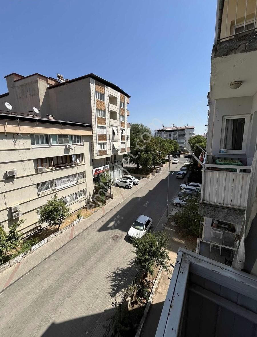 Nazilli Cumhiriyet Mah. Satılık 3+1 Daire - Görsel 10