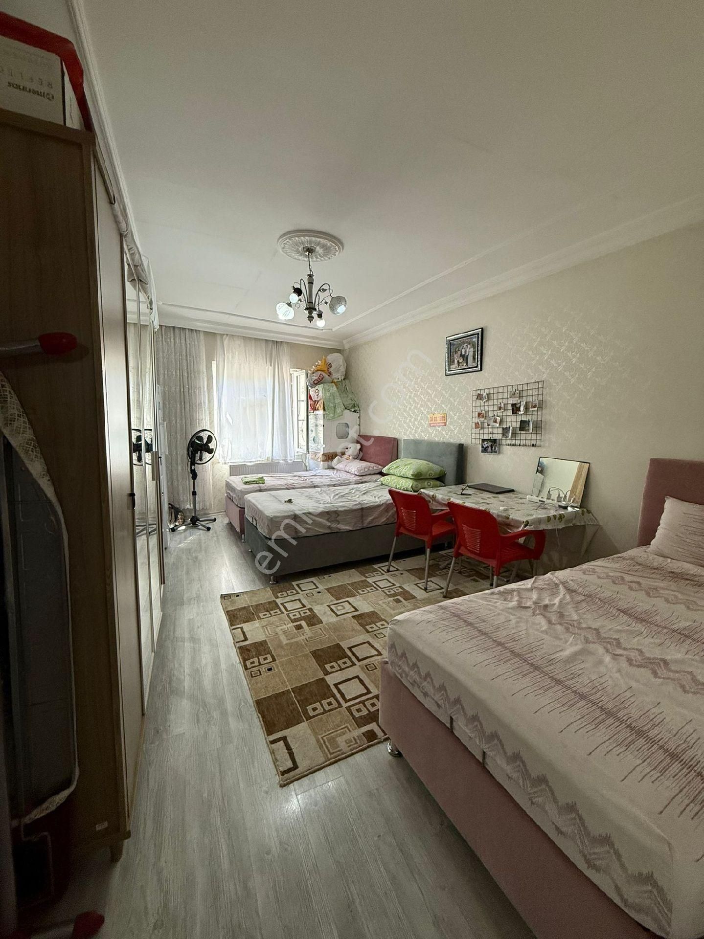 Güneş Mahalesin De Satılık 2 Katlı Ev - Görsel 10