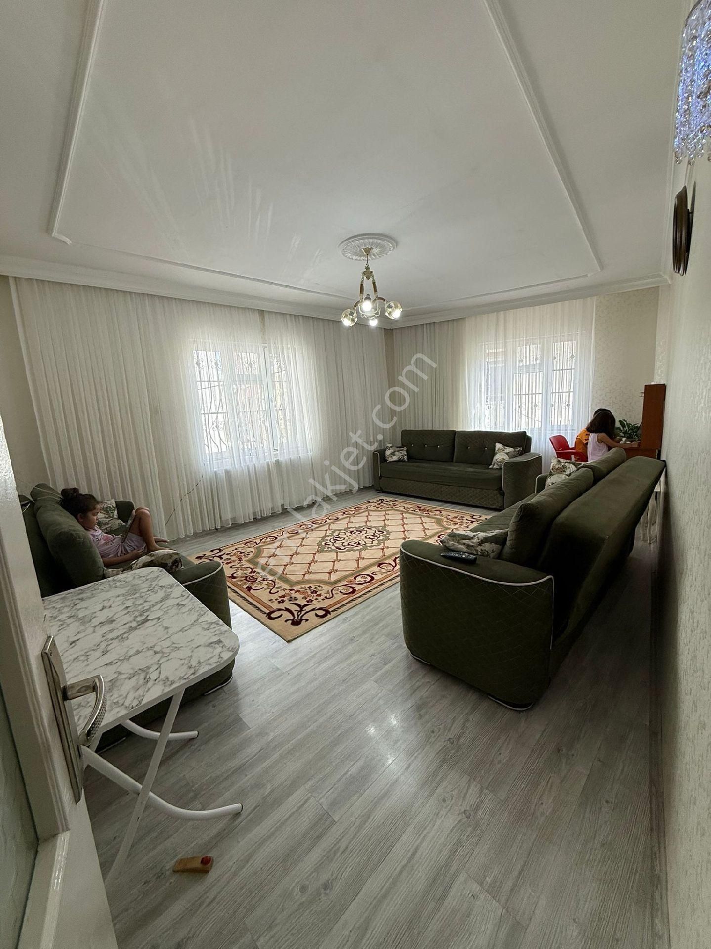 Güneş Mahalesin De Satılık 2 Katlı Ev - Görsel 9