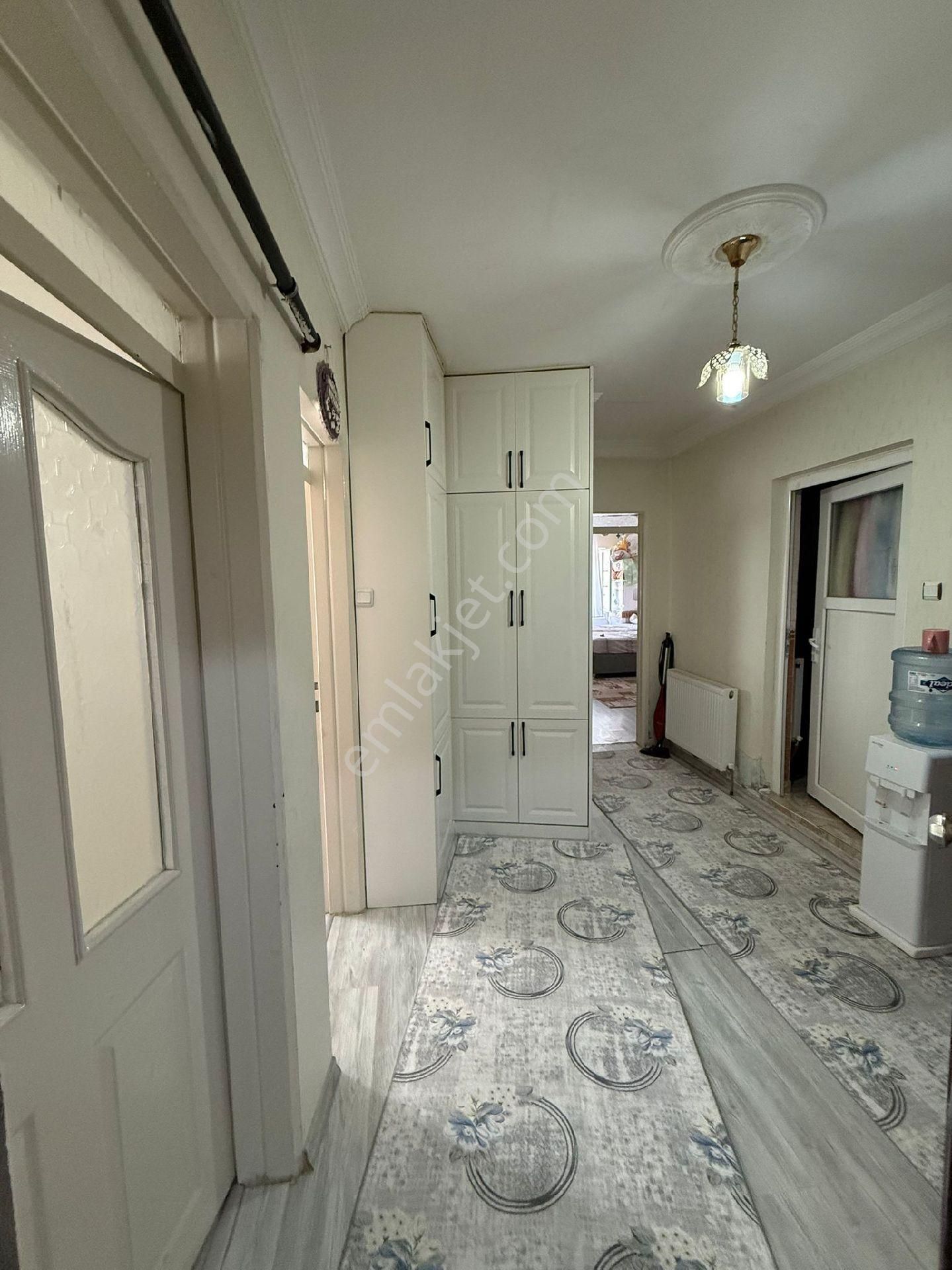 Güneş Mahalesin De Satılık 2 Katlı Ev - Görsel 5