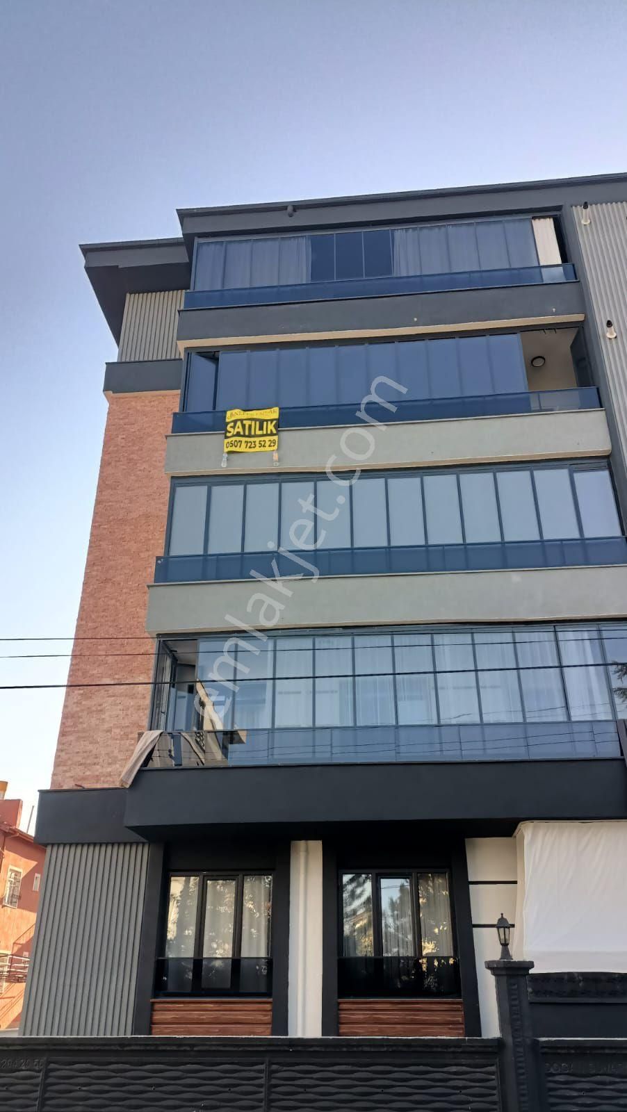 Alparslan Mah Lüks Daire 3+1
