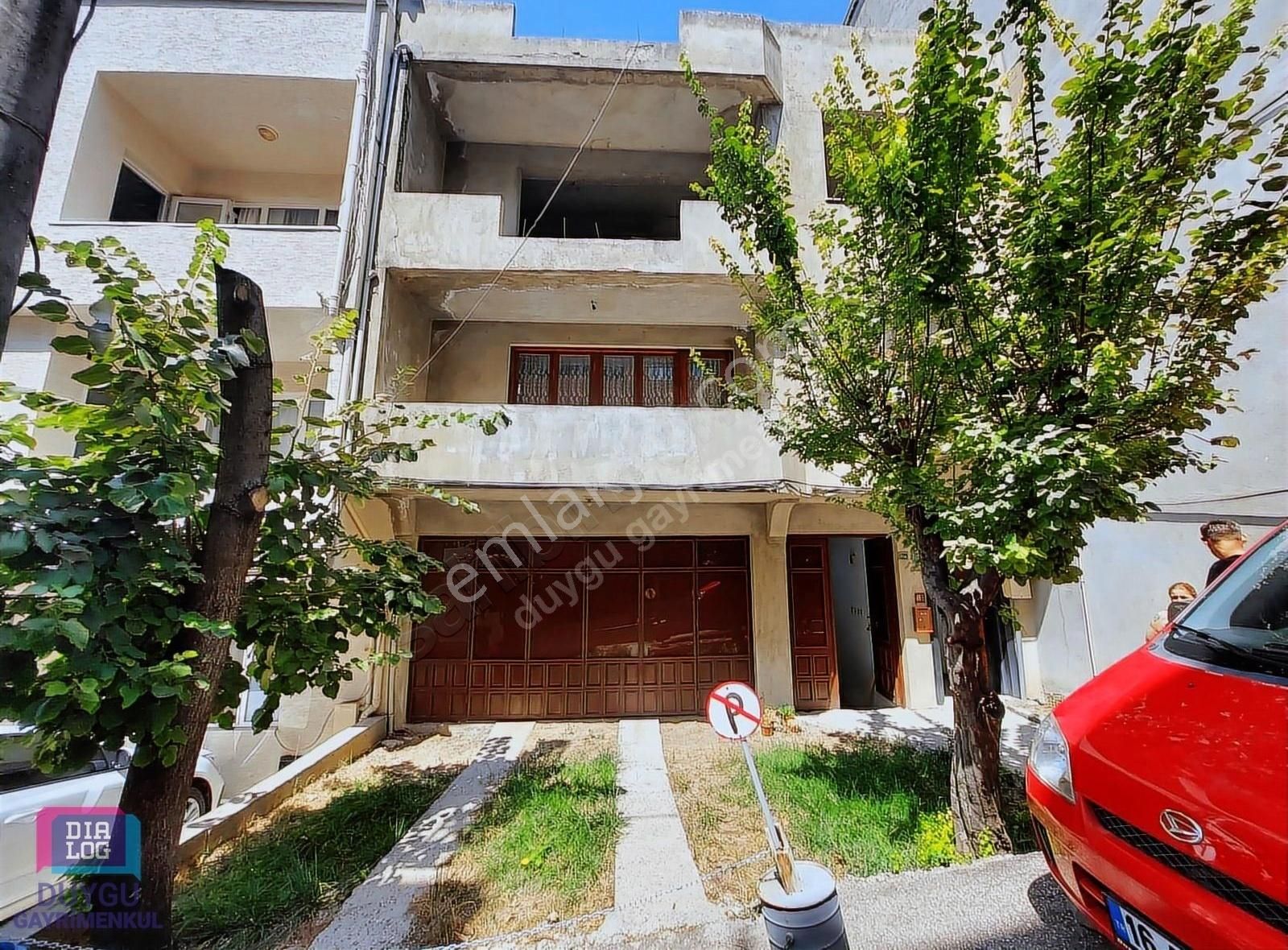 Bağlarbaşı'nın En Güzel Yerinde Satılık Müstakil Ev