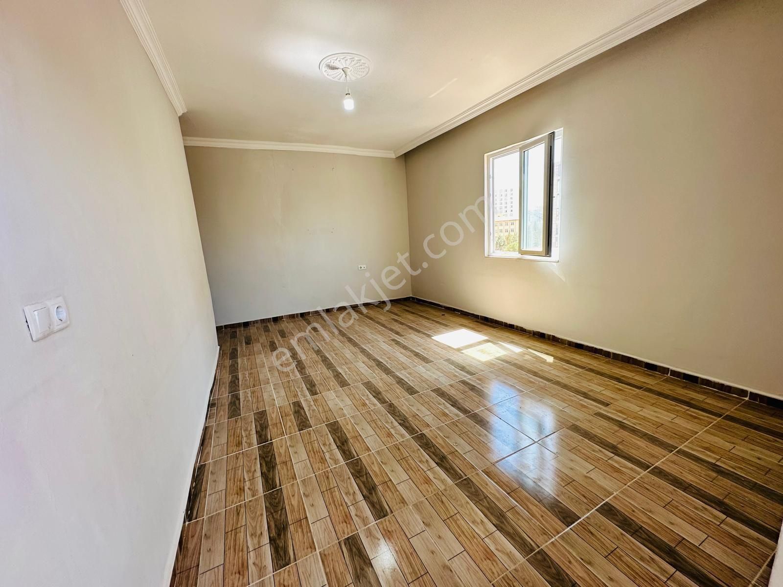 Dinç Emlaktan Satılık 3+1 Daire - Görsel 10