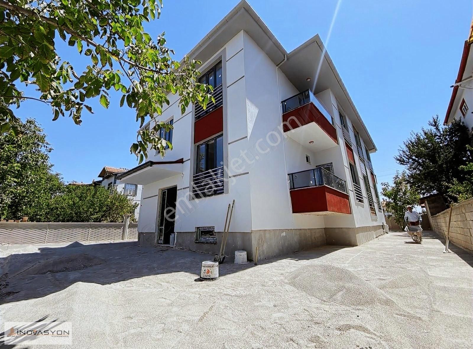 Alakova Mh Yeni Meram Sanayisi Yakını Satılık 2+1 Sıfır Daire