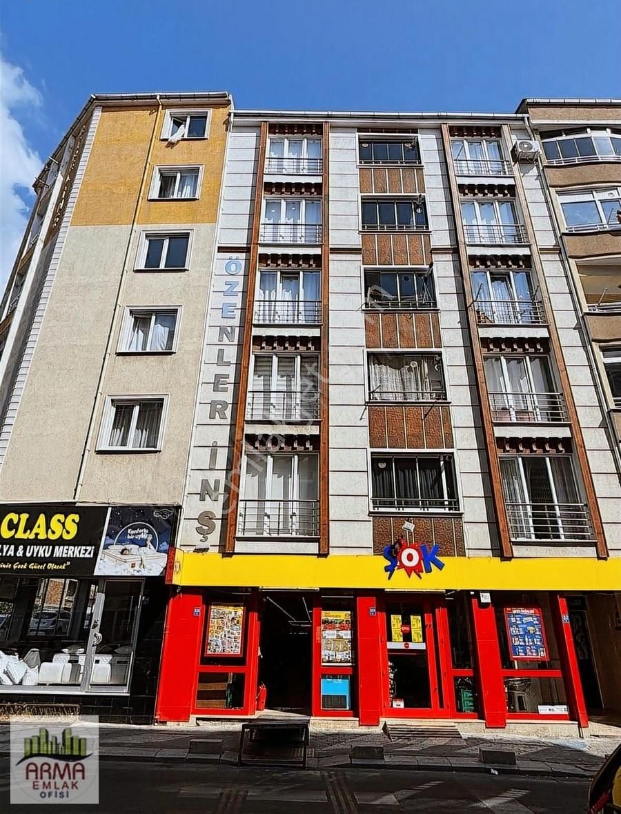 Kemalettin Mah. Cadde Cephe Satılık 2+1 Kiracısız Yeni Daire