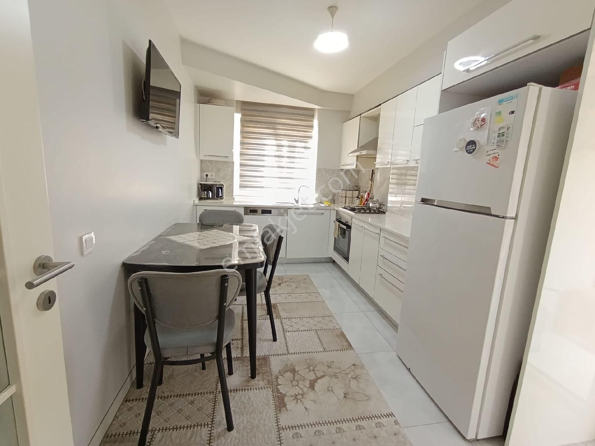 Bahçelievler İsmail Paşa Sokak'ta Ara Kat 3+1 Kelepir Satılık Daire - Görsel 25