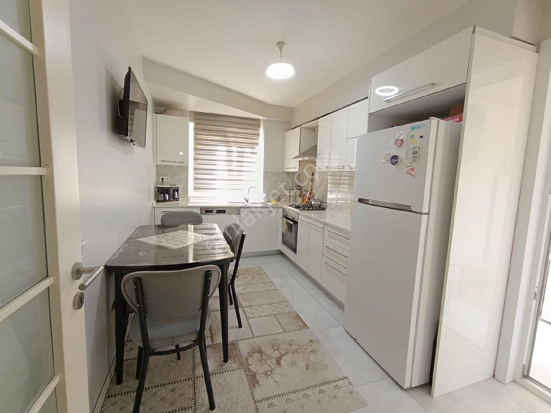 Bahçelievler İsmail Paşa Sokak'ta Ara Kat 3+1 Kelepir Satılık Daire - Görsel 23