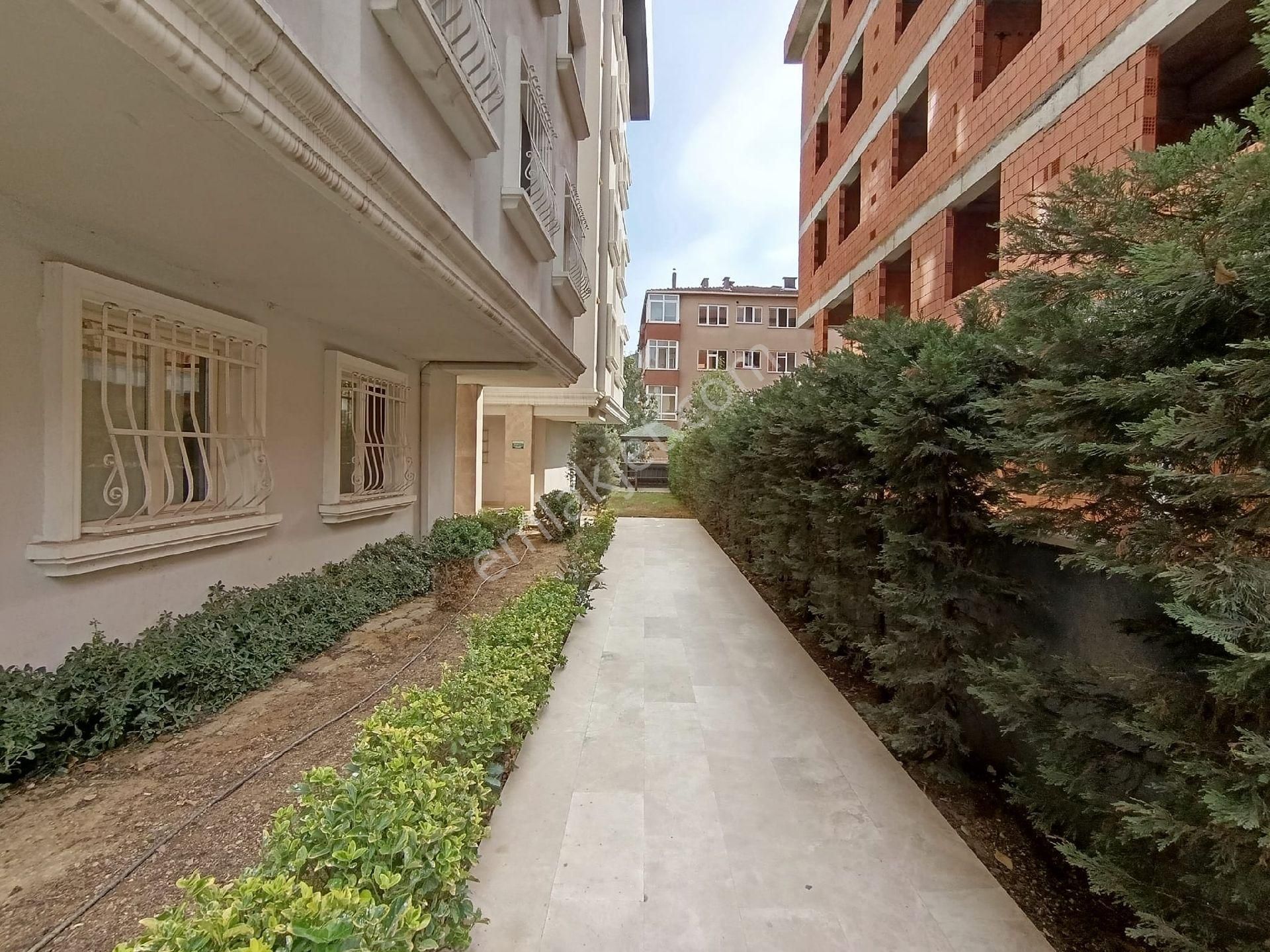 Bahçelievler İsmail Paşa Sokak'ta Ara Kat 3+1 Kelepir Satılık Daire - Görsel 33