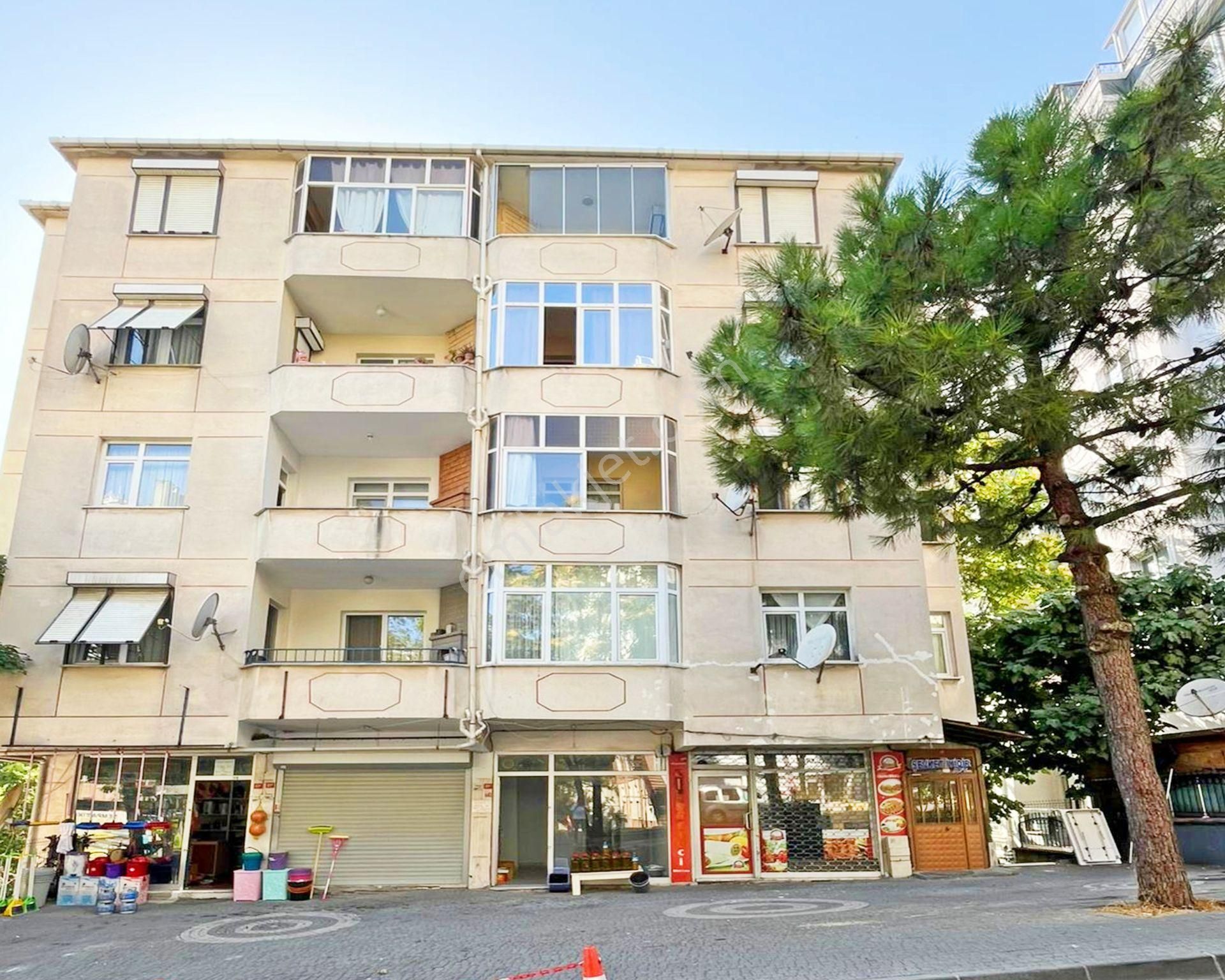 Merkezi Konumda Geniş Mt2'li 3,5+1 Daire-nuev