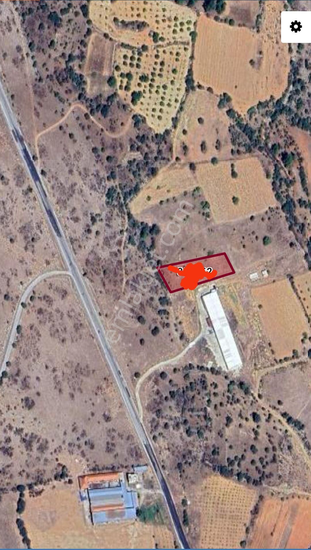 Bekilli'de Dikdörtgen, Verimli, Bağ Nitelikli 2400 M² Tarla - Görsel 2