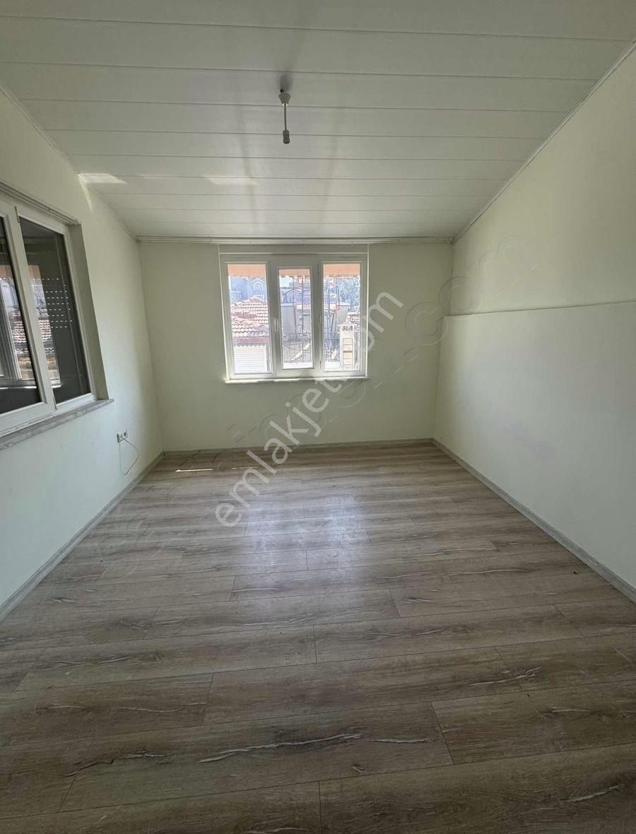 Manavgat Kumköy'de Satılık Havuzlu Site İçerisinde Triplex - Görsel 9