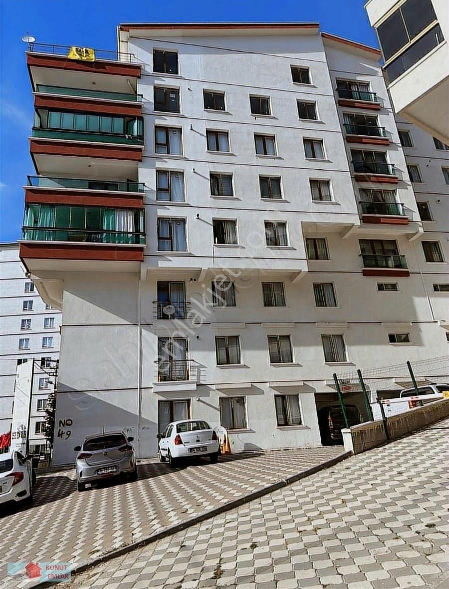 Yahyalar'da Merkezi Konumda Yapılı 2+1 Kiralık Daire