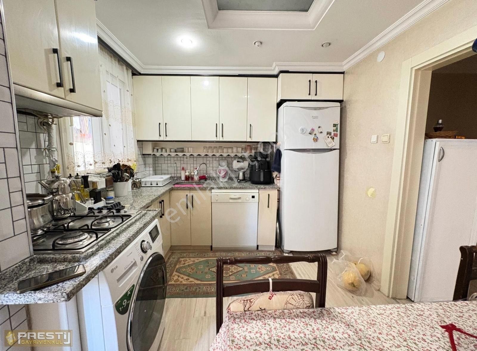 Prestij'den Pirireis'te Asansörlü Doğalgazlı Full Yapılı 3+1 - Görsel 18