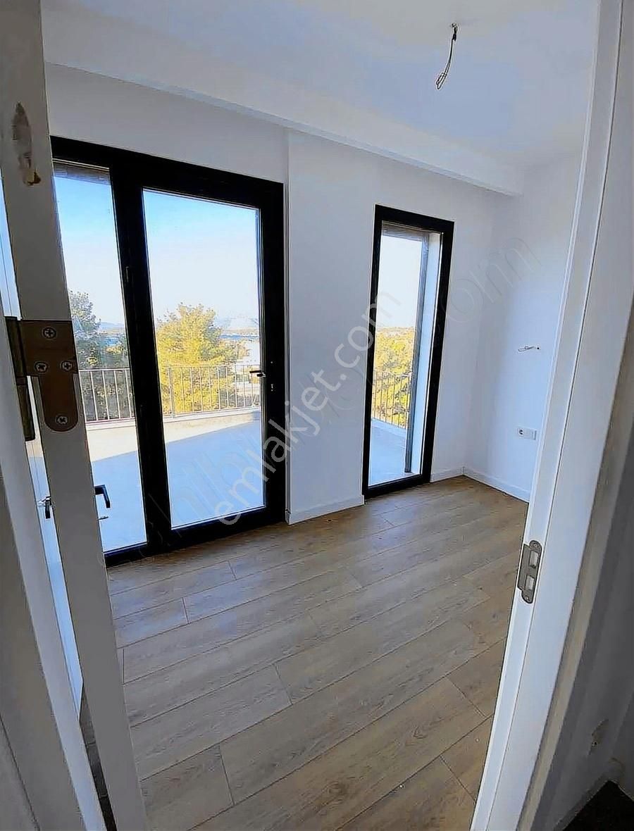 Alya Gayrimenkul Germiyan Bölgesinde Deniz Manzaralı Villa - Görsel 10