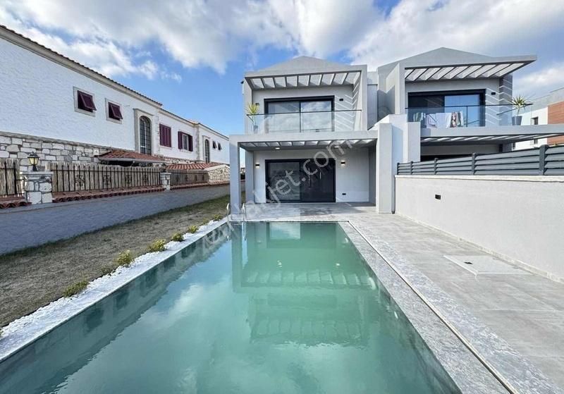 Alya Gayrimenkul Çeşme Şifnede Satılık Modern 4+1 Villa - Görsel 6