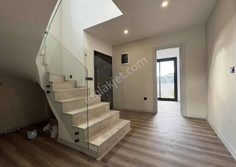 Alya Gayrimenkul Çeşme Şifnede Satılık Modern 4+1 Villa - Görsel 8