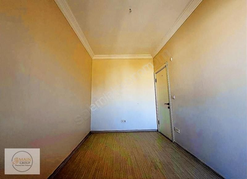 Prestijli Sitede Merkezi Konumda Villa Denize Yakın - Görsel 25
