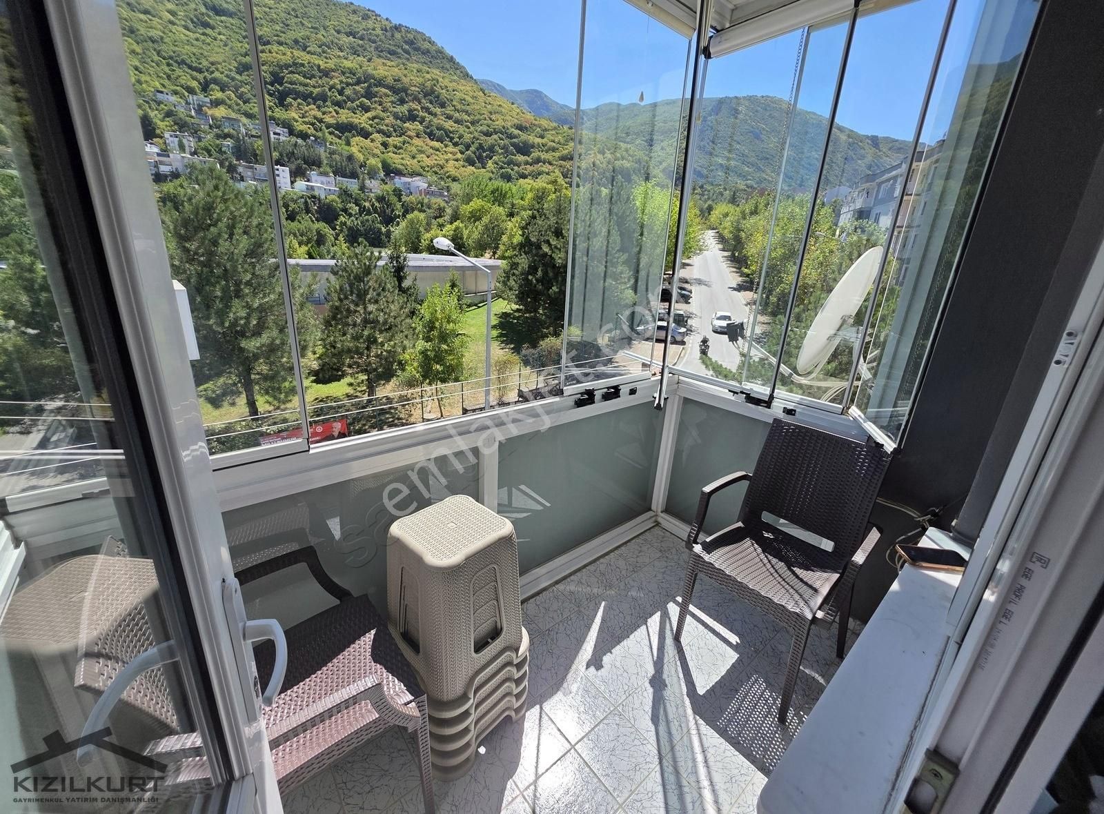 Kızılkurt Gyd'dan Siteler Mah.de Site İçi Satılık 3+1 Daire - Görsel 3