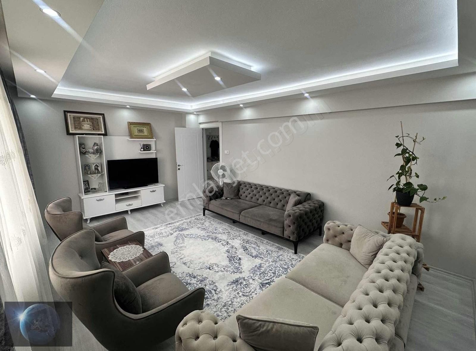 Buca Göksu Mah/de Satılık 3+1 Arakat D.gazlı Daire - Görsel 7