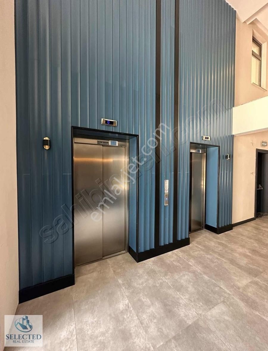 Tk 77 'de Havuz Cepheli Ara Kat 2+1 Daire - Görsel 9