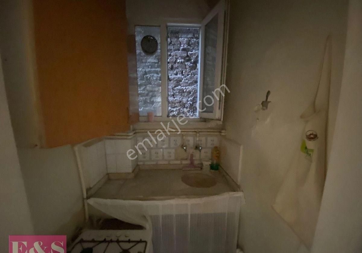 Es Gayrimenkul Yedikulede Satılık Daire - Görsel 9