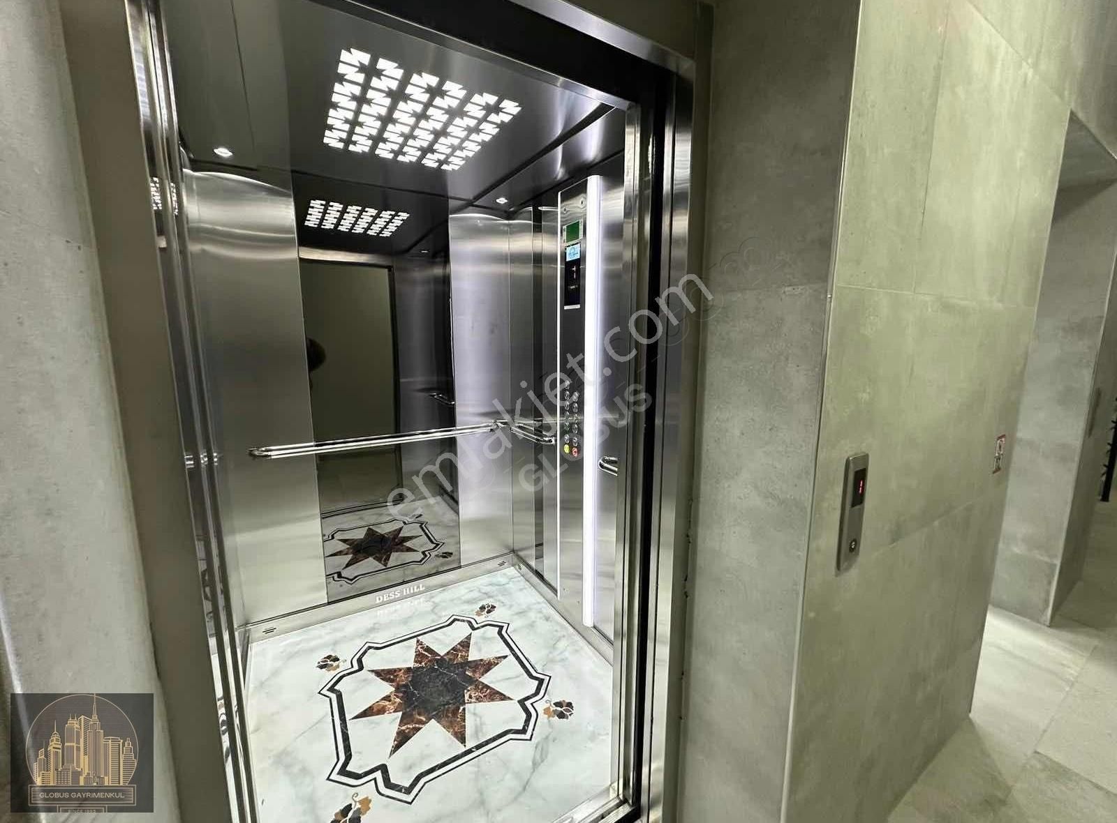 Globustan Cadde Üstü Lüx Sıfır Eşyalı 2+1 Daire Dess Hıll - Görsel 18