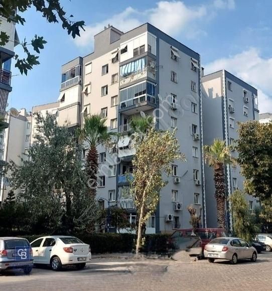 Bornova Bor-koop Sitesinde Kiralık 3+1 Arakat Daire