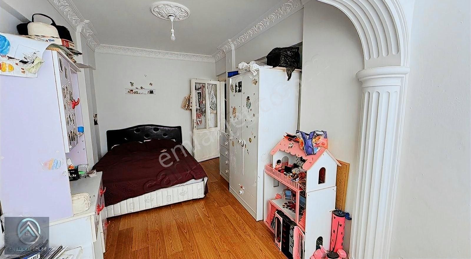 Cevatpaşa Mah.çok Geniş 3+1 Satılık Daire - Görsel 9