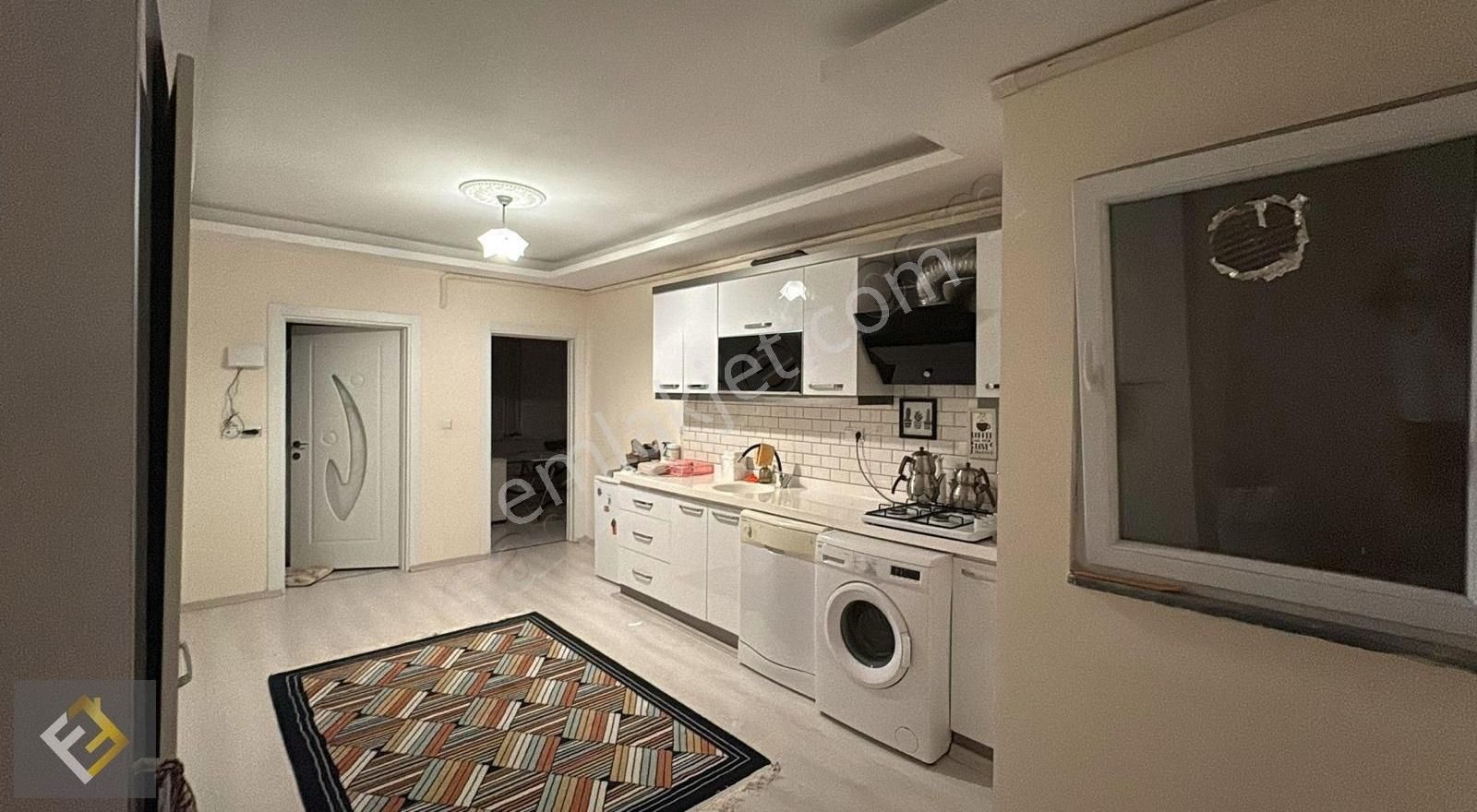 Furkan Emlaktan Şirinevler Mahallesinde 2+0 Eşyalı Kiralık Daire