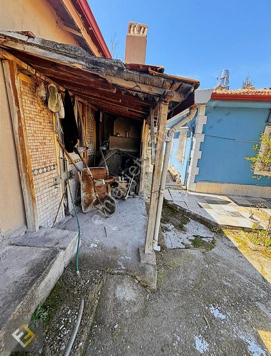 Çay Cumhuriyet Deprem Evlerinde Bahçeli Satılık Müstakil Ev - Görsel 22