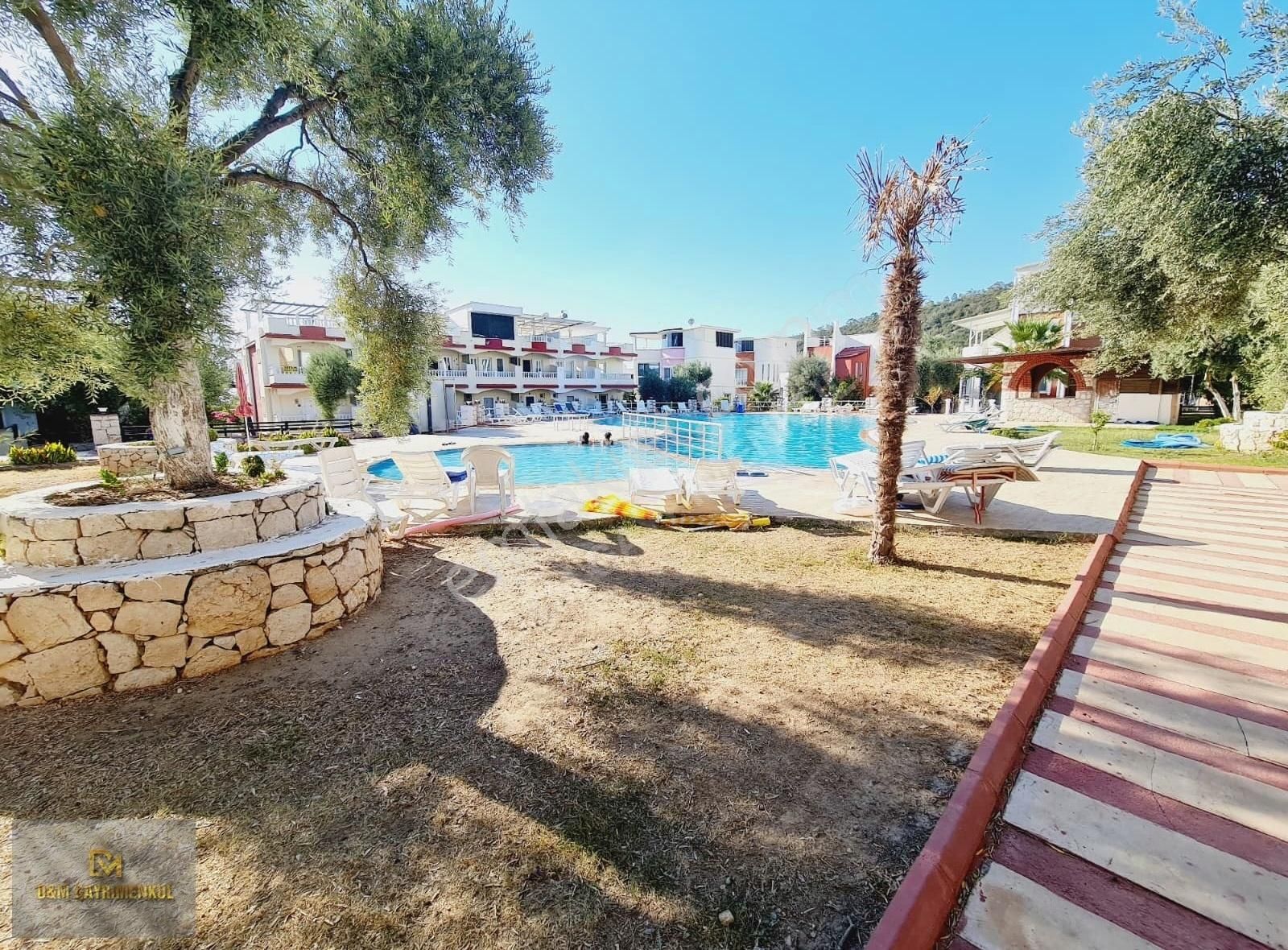 Akbükde Daire Parasına Site İçi Havuzlu Muhteşem Villa - Görsel 25