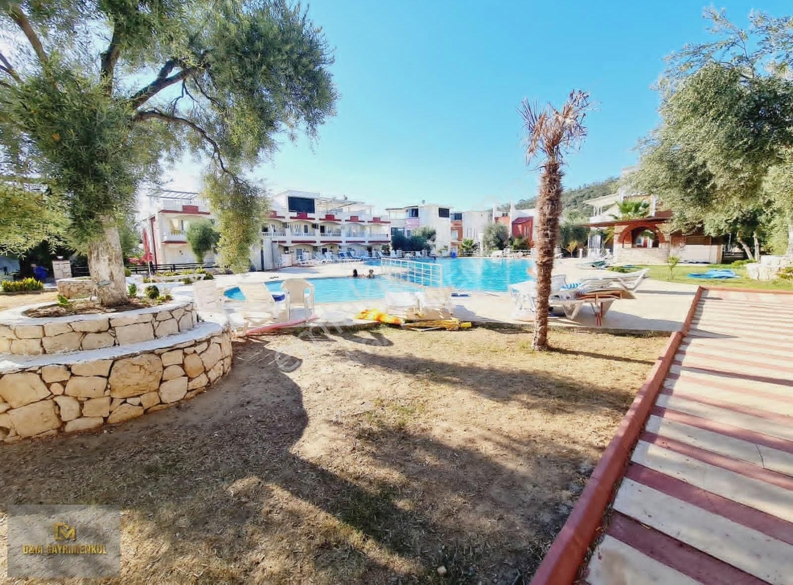 Akbükde Daire Parasına Site İçi Havuzlu Muhteşem Villa - Görsel 18