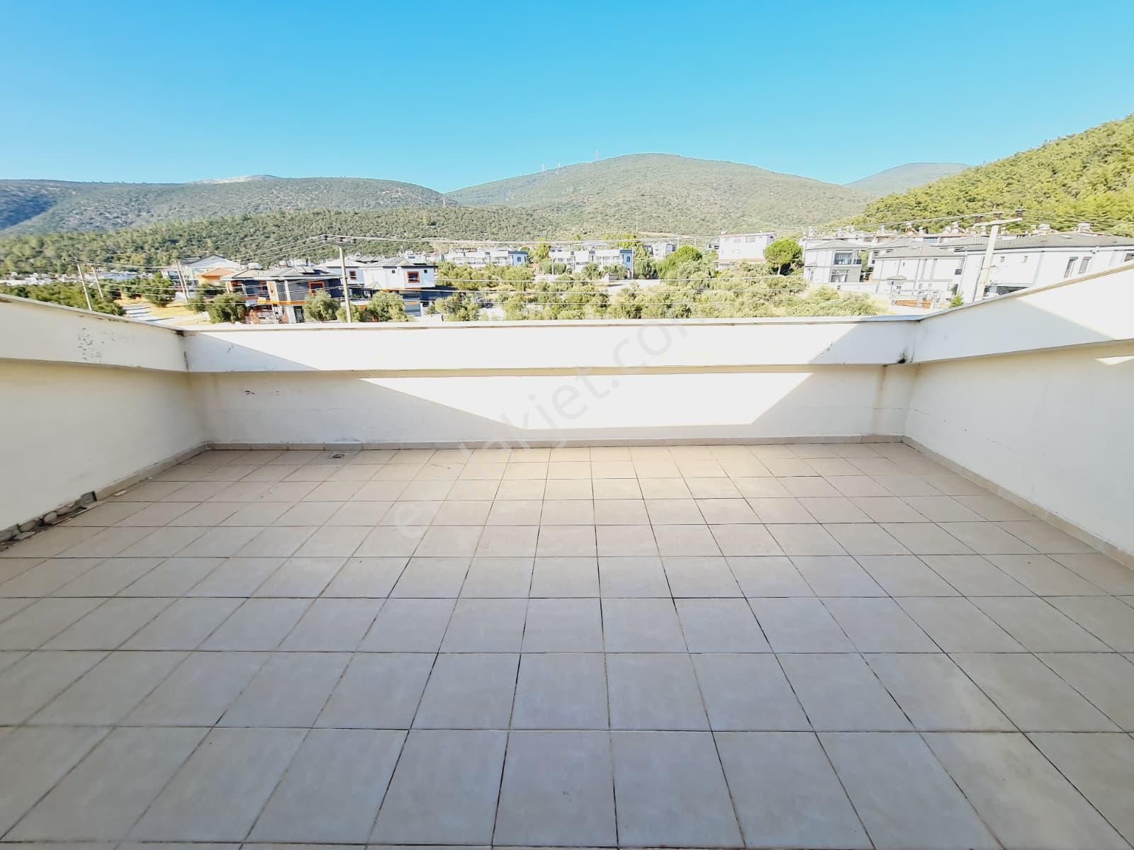 Akbük'te Köşe Konum'da Müstakil Site İçi Full Eşyalı 4+1 Havuzlu Villa - Görsel 12
